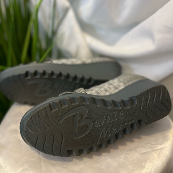 Bernie Mev Wedge - Picture 4 of 5